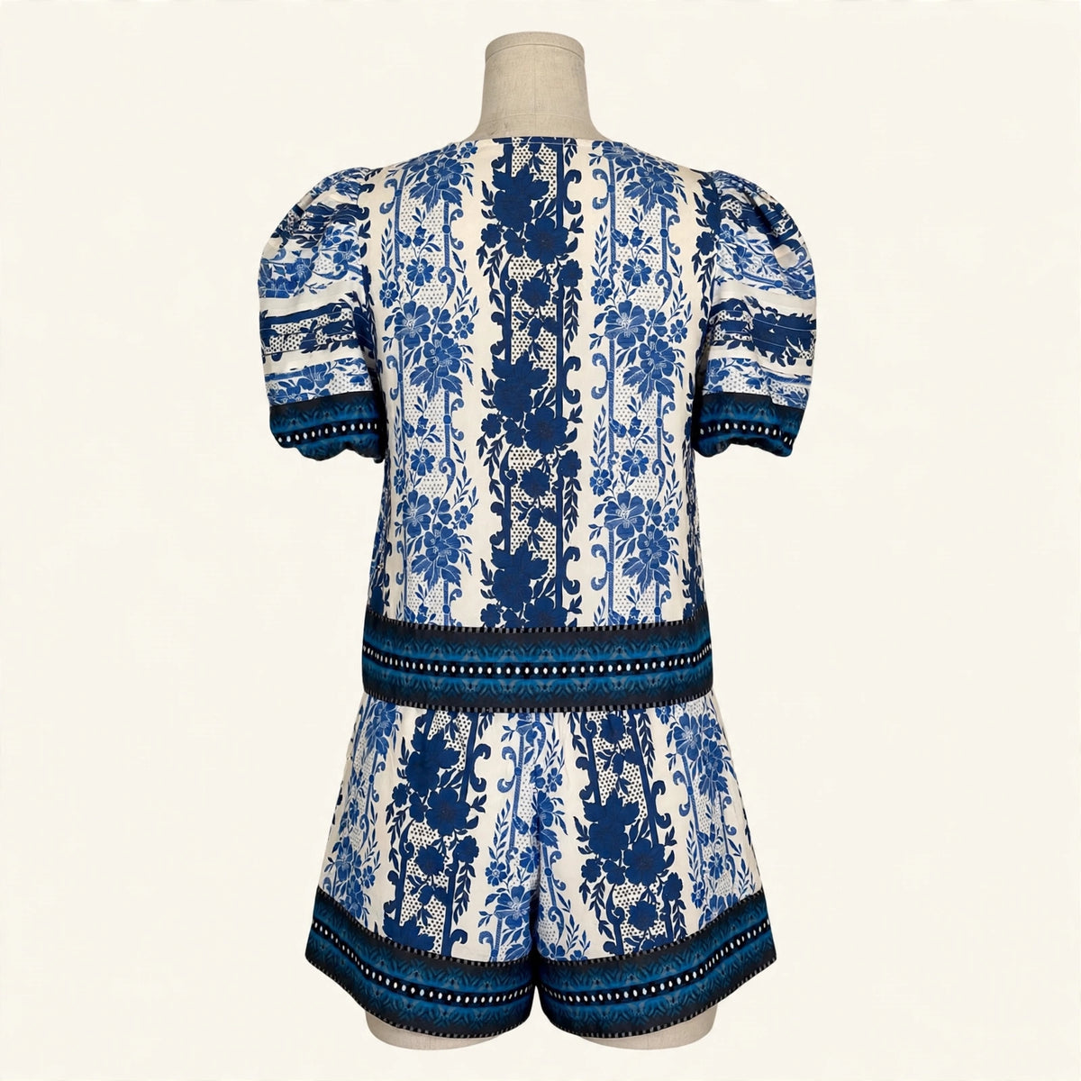 Tuckernuck Blue & White Floral Print Set - Size S (NWT)