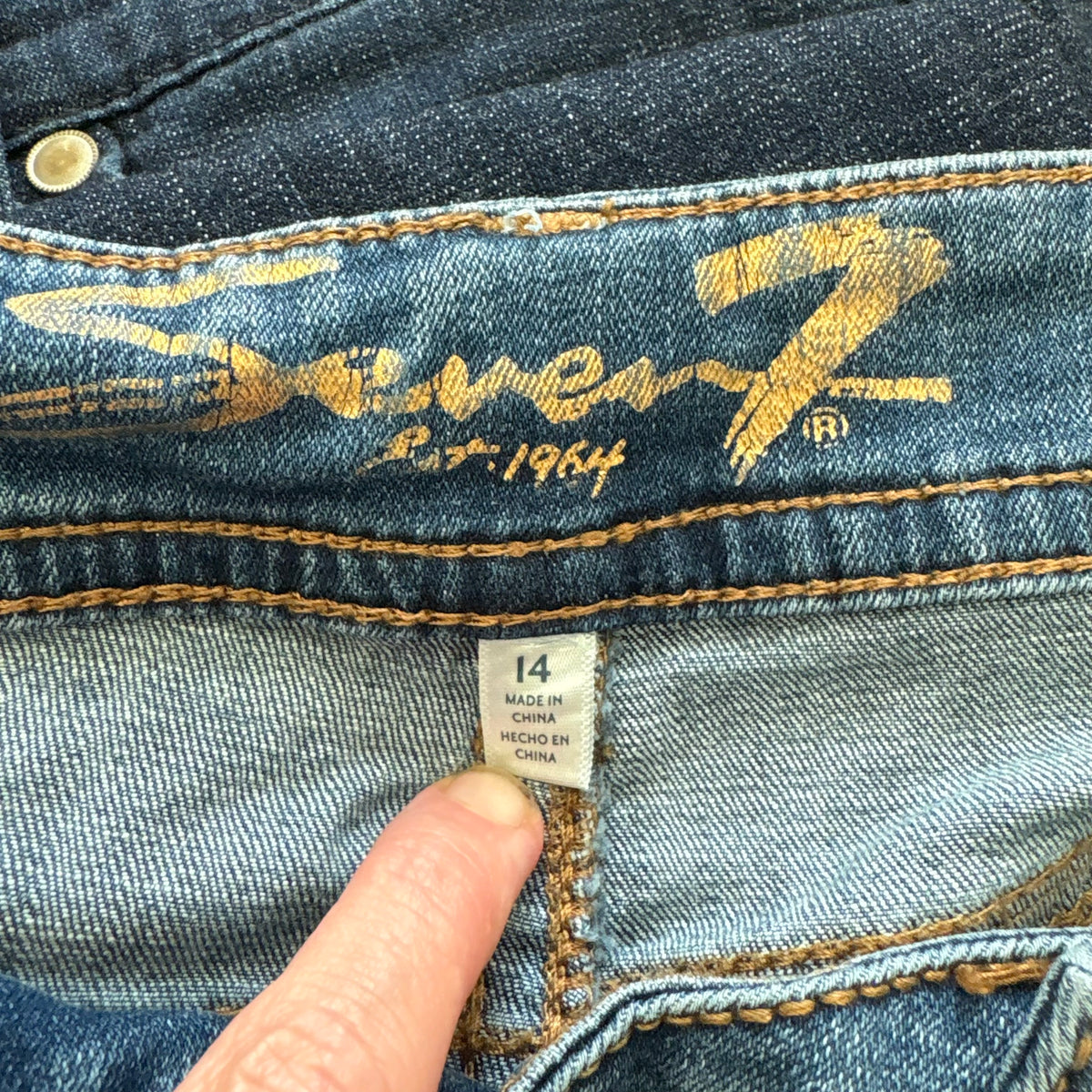Seven Jeans Starlette Crop Jeans Medium Wash Size 14