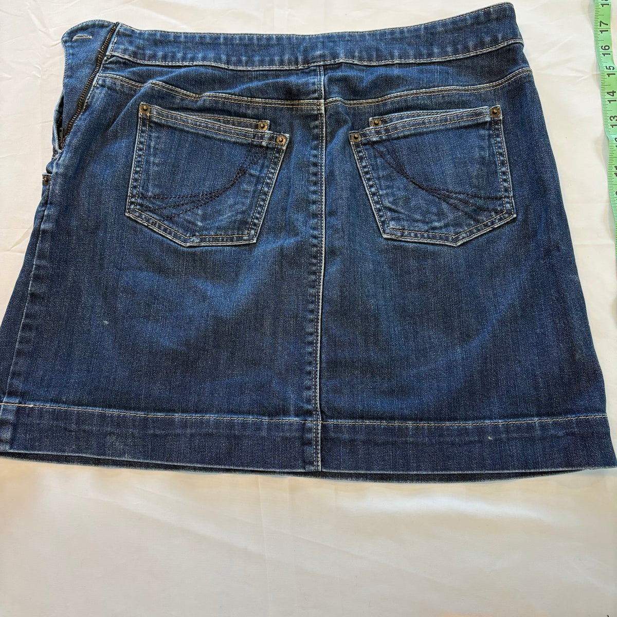 Elle Dark Wash Denim Mini Skirt
