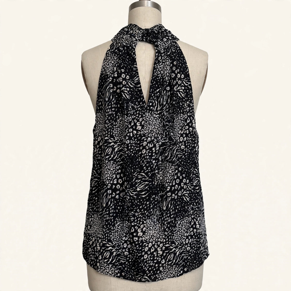 Joie Black & White Abstract Print Sleeveless Top - Size L
