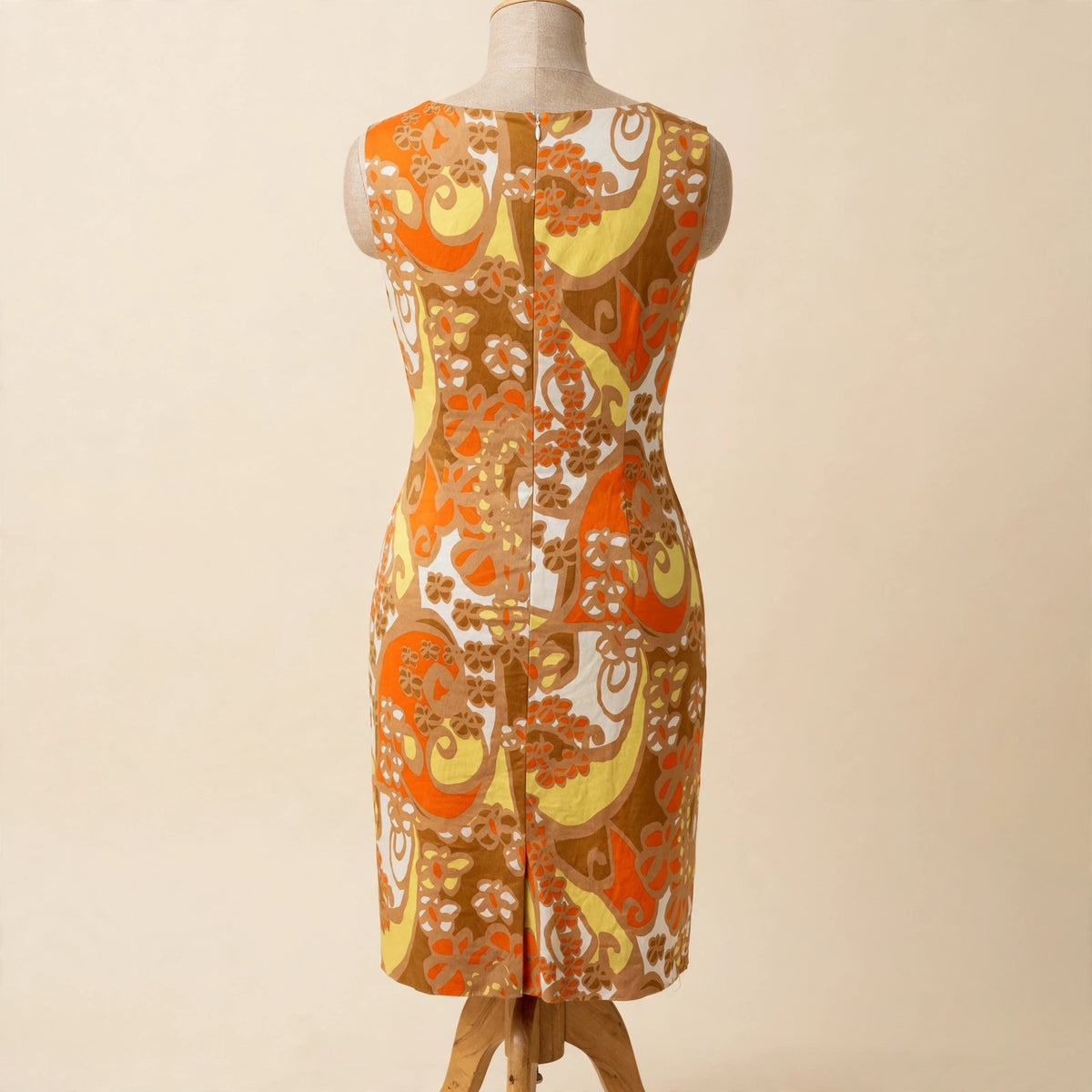 Tahari Arthur S. Levine Orange & Yellow Retro Print Sheath Dress - Size 14
